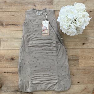 NWT Gunamuna 2.5Tog Sleep Sack in National Parks size 9-18m